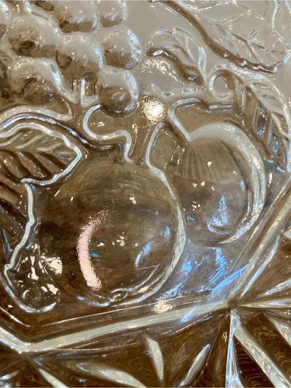 Vintage Pressed Glass Fruit Design Ruffle Edge 11” Bowl Federal Glass Pioneer
